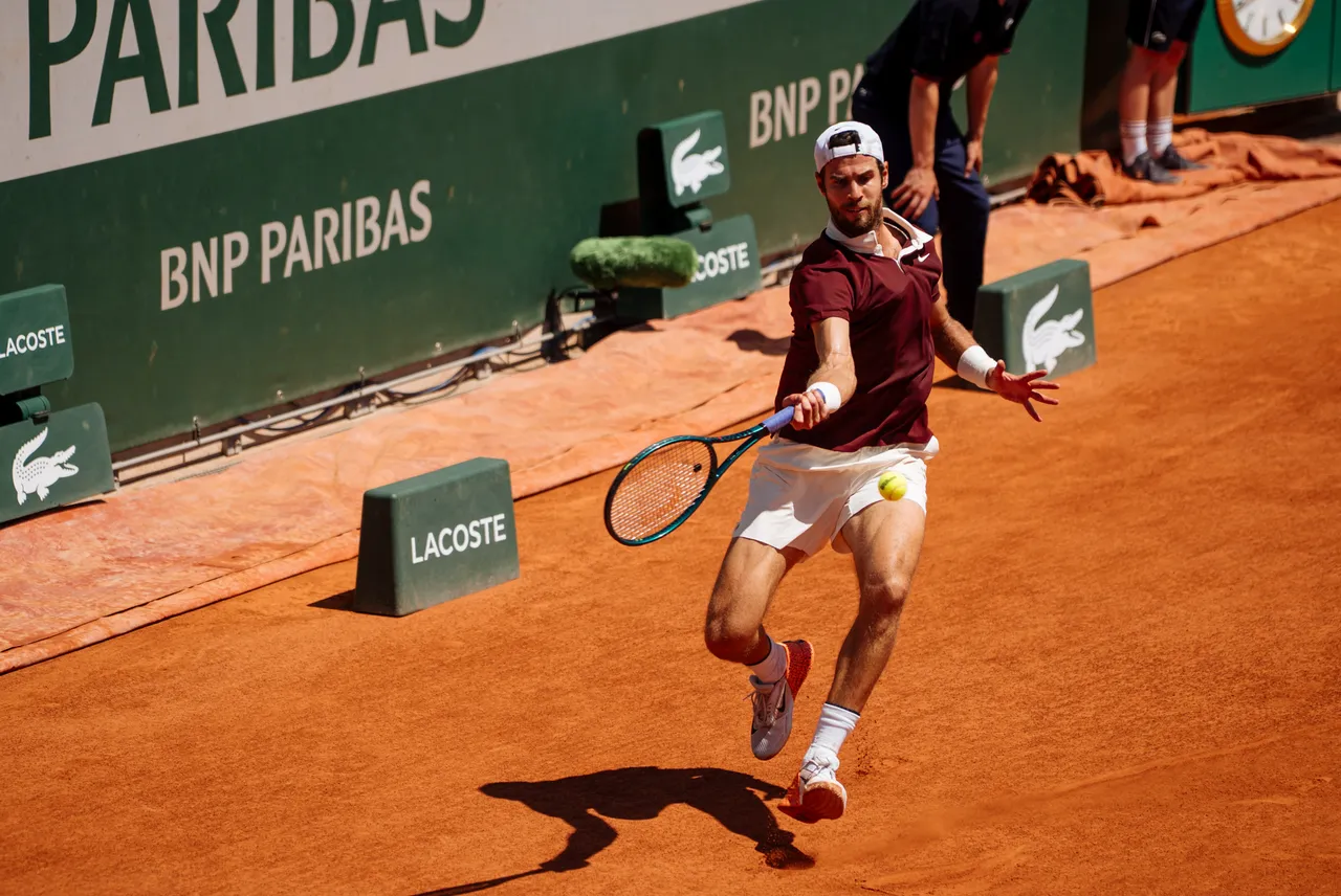 Tennis