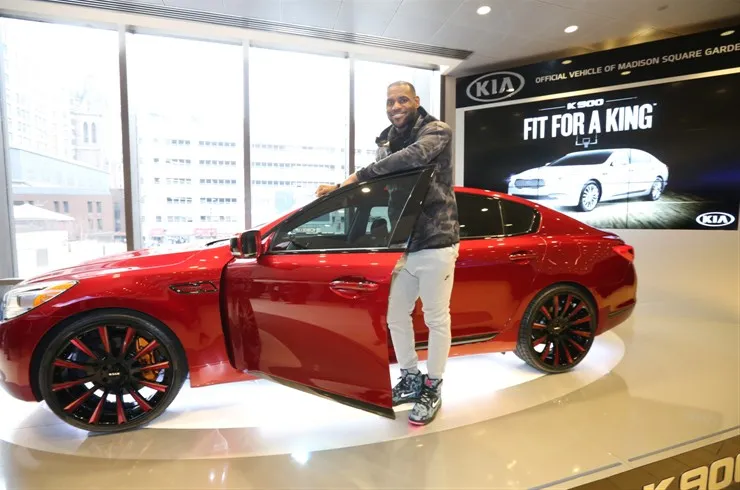 LeBron James Edition K900 To Be Auctioned Off | Uncategorized