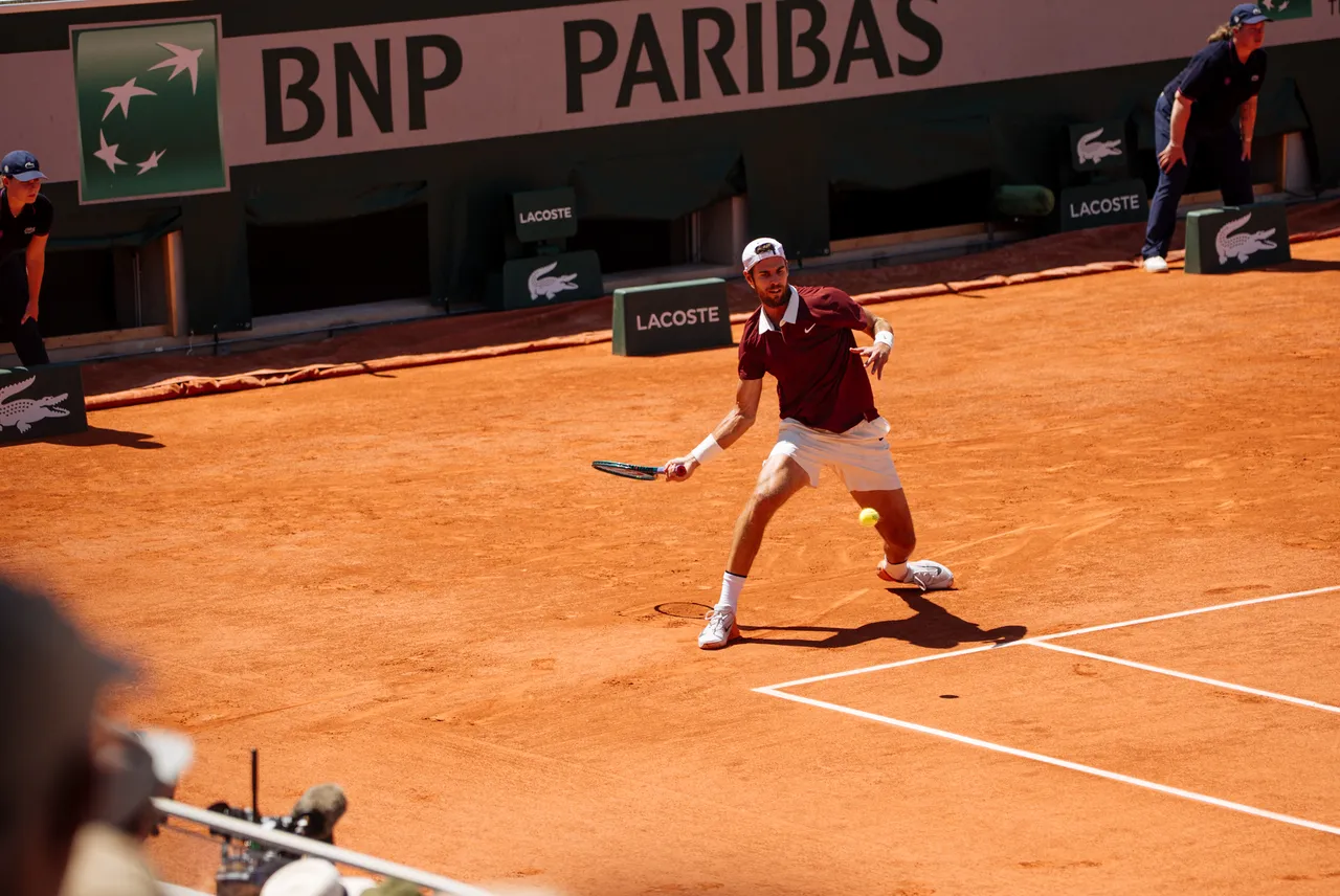Tennis